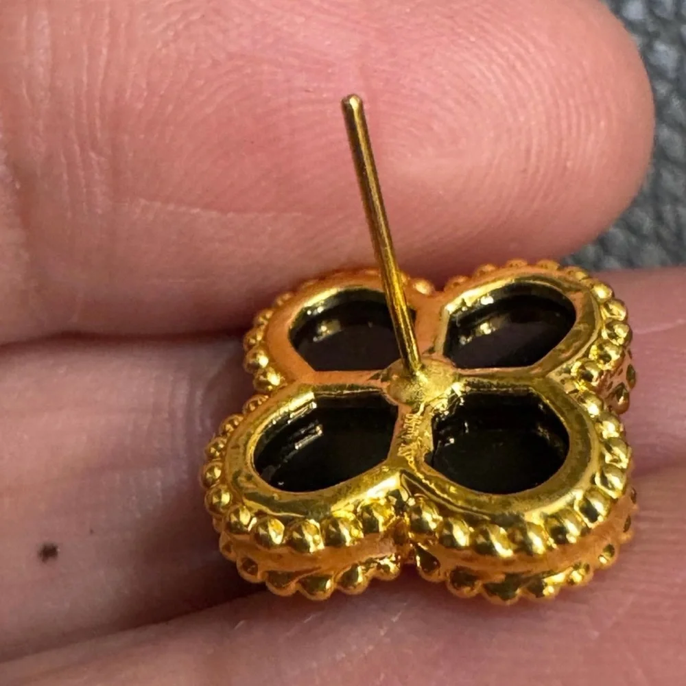 18k Saudi Elegant Black and Gold Clover Jewelry Set - Picture 11 of 15